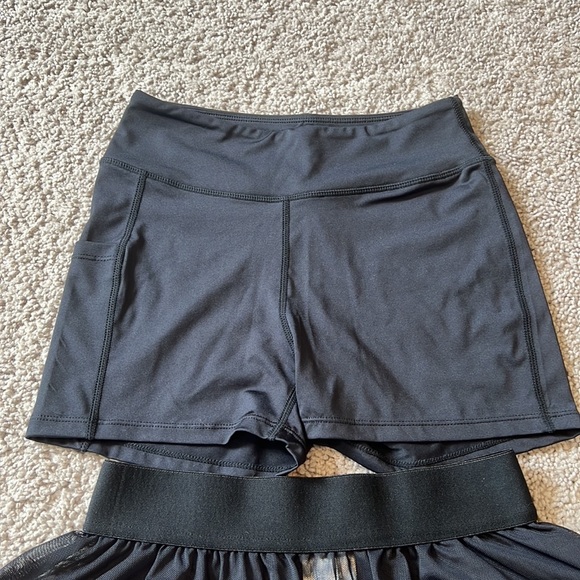 ASOS Skort. Black mesh - Picture 3 of 4